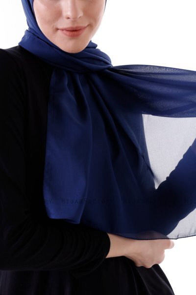 Hadise - Hijab Chiffon Blu Navy