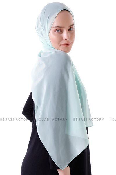 Hadise - Hijab Chiffon Verde Chiaro