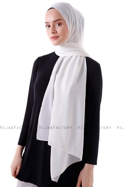 Hadise - Hijab Chiffon Creme