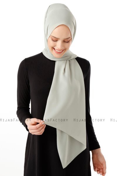 Hadise - Hijab Chiffon Verde