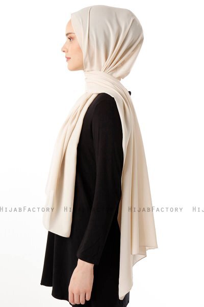 Hadise - Hijab Chiffon Nude