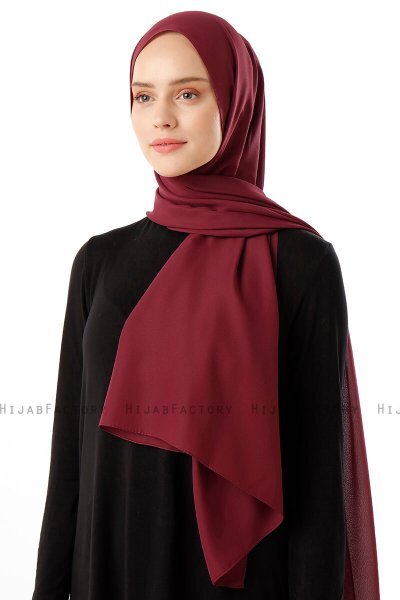 Hadise - Hijab Chiffon Prugna