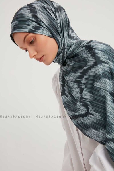 Tansu - Hijab Fantasia Smoked