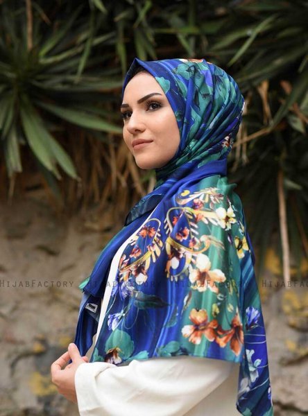 Marwa - Hijab Fantasia Crepe Blu