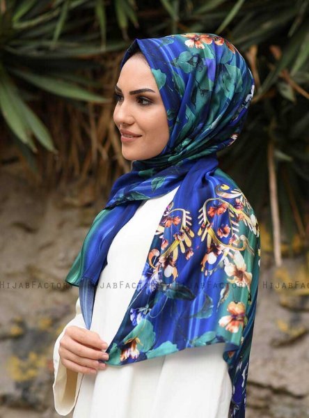 Marwa - Hijab Fantasia Crepe Blu