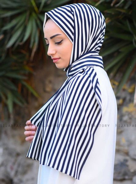 Marwa - Hijab A Strisce Crepe Nero
