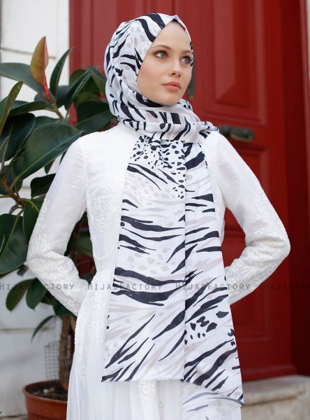 Yumna - Hijab Fantasia Nero