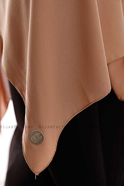 Yara - Hijab Crepe Pratico One Piece Camel